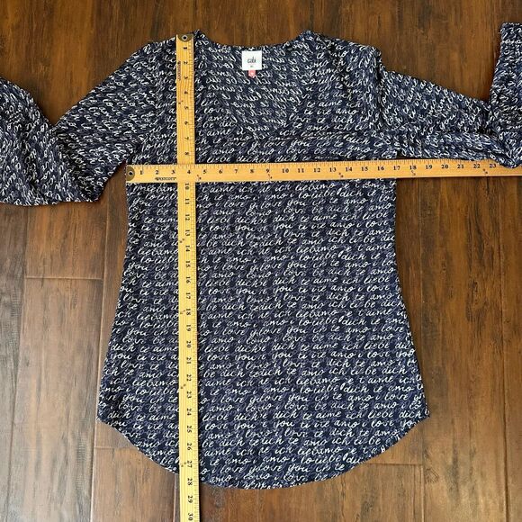 CABI #5336 Te Amo Love Script Blouse Puff Sleeve in Navy - Picture 10 of 10